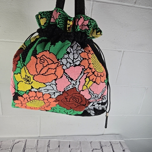 Vtg  60s neon plastic beaded floral drawstring hippie ethnic boho festival purse - Picture 3 of 10